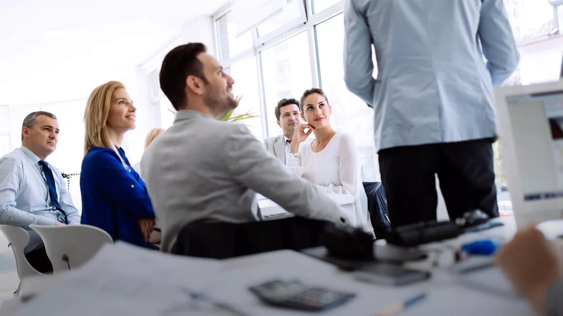 Feder Walter Ebert bietet Recherche & Schulungen sowie viele Services f&uuml;r Patent-, Marken- und Designschutz im IP-Bereich